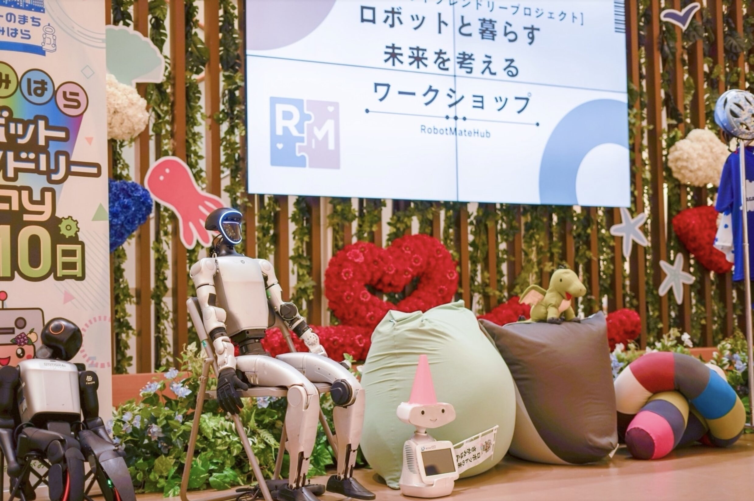 並んでいるロボット